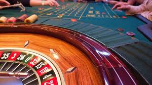 Зеркало Almyra Casino